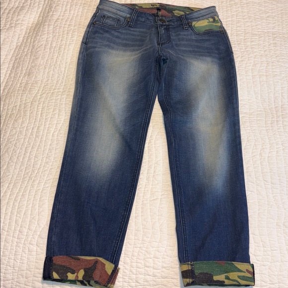 Kut from the Kloth Denim - Kut from the Kloth Blue Jeans with Camouflage Details